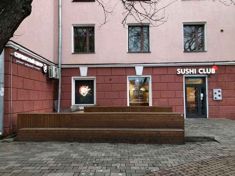 Фасад здания — Сервисный Центр 777